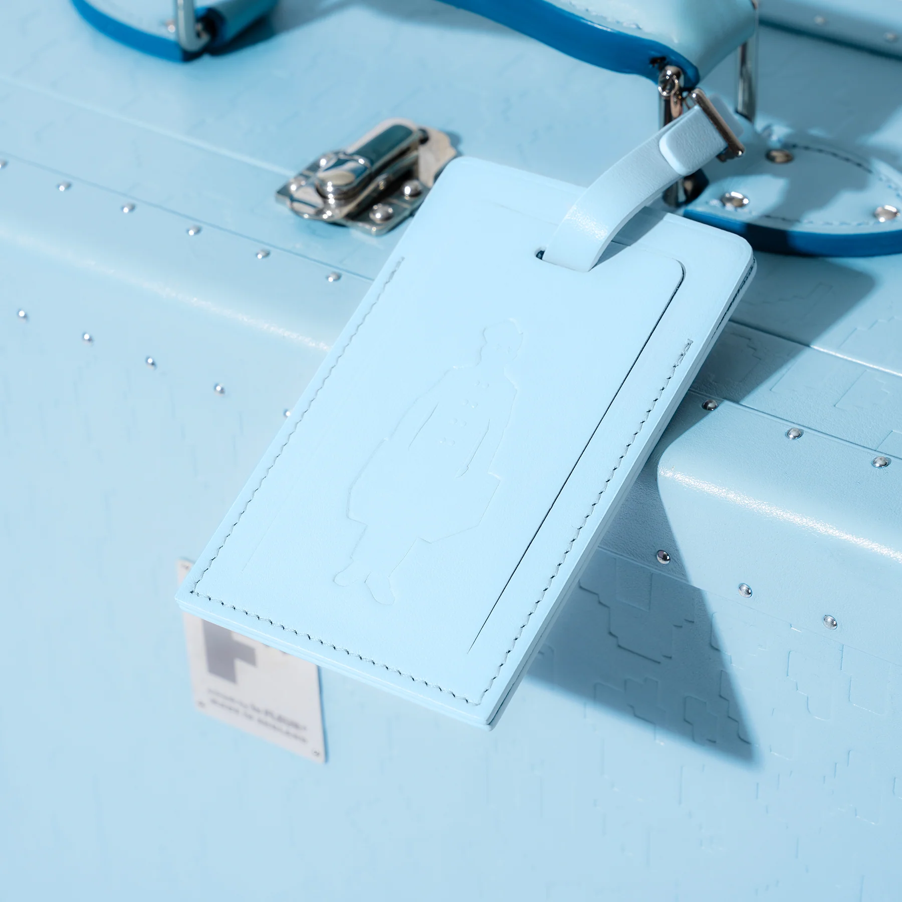 Bespoke Trunk Blue - Image 5