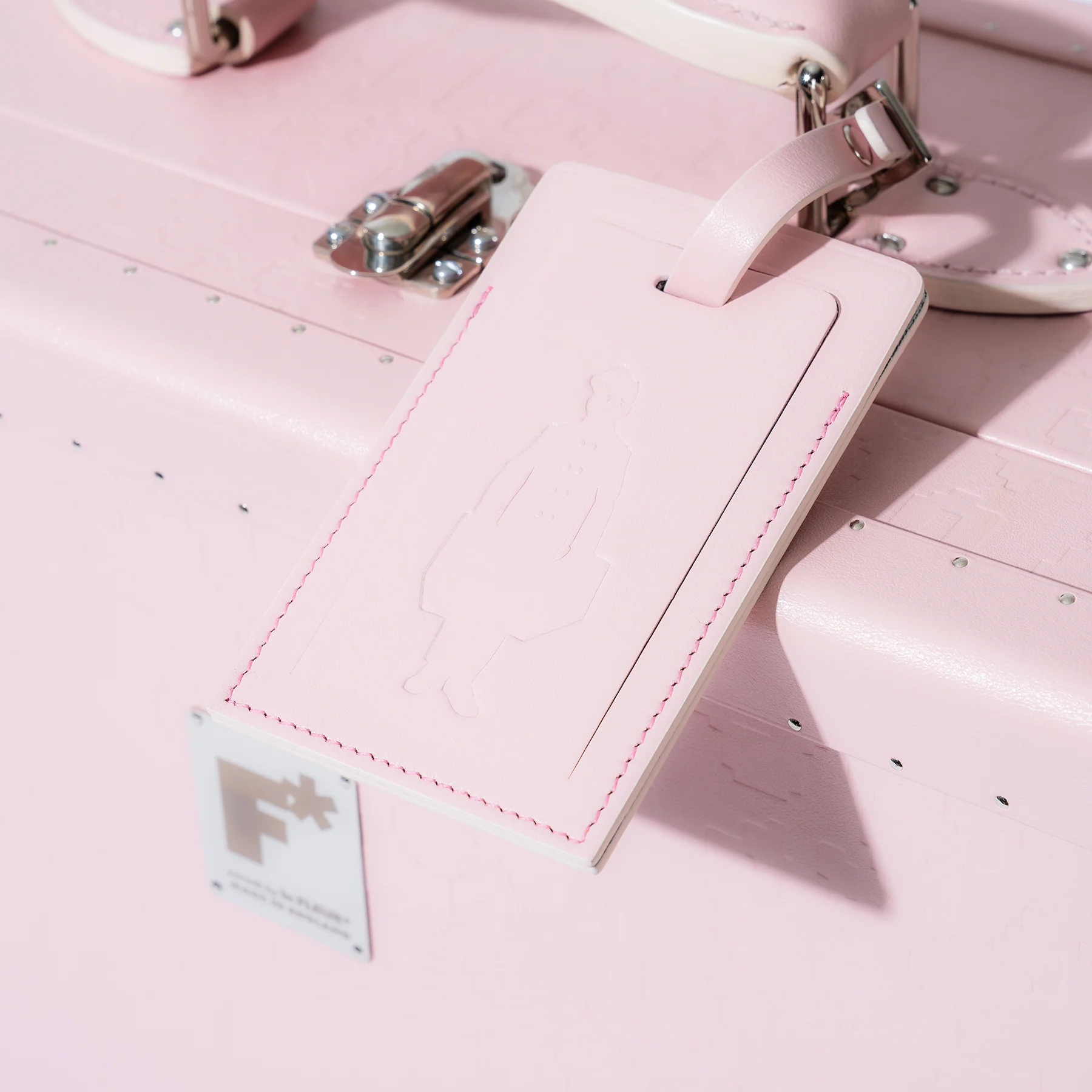 Bespoke Trunk Pink - Image 5